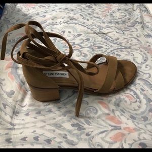 Women’s Steve Madden lace up heels